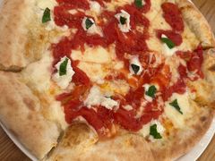 -城市大道红炉披萨烘焙坊