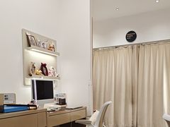-海马体照相馆(万菱汇店)