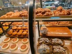 -巴黎贝甜(大宁国际商业广场店)