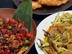 -红东阁东北菜烤肉酒馆(CROSS万象汇店)