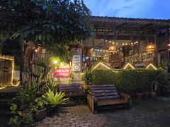 -Jungle Kitchen