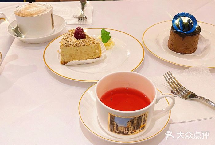 COVA(新天地Xintiandi店)招牌燕麦蛋糕图片