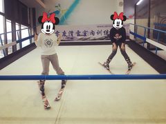 -零度滑雪室内训练中心(莘庄店)