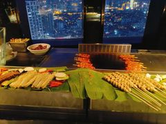 -唐拉雅秀酒店-西锦汇空中BBQ·思创餐厅