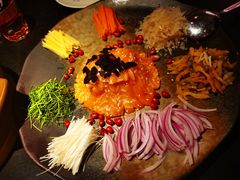 黑松露捞起三文鱼-小炳胜(卓悦中心店)