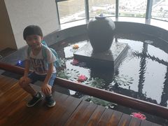 -深圳罗湖东门步行街亚朵X酒店