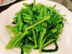 -哈尔滨风味小吃东北菜(五角场店)