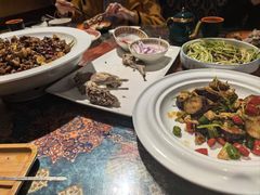 -乡村馕坑肉·烧烤·新疆菜·本地人更爱吃(阿勒泰首店)