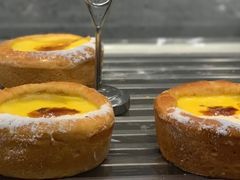 芋泥布蕾包包-喜茶(迪士尼小镇DP店)
