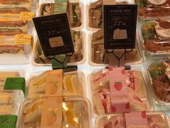 -罗森尼娜(德思勤店)
