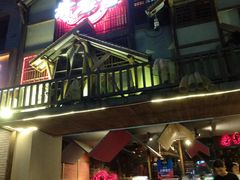 门面-哥老官重庆美蛙鱼头(西湖银泰十一哥店)