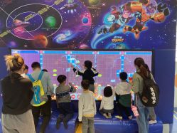 -欧酷世界动力星球(王府井奥莱UP TOWN店)