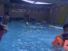 -贝菲特游泳健身(徐泾店)