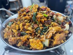 -丹水桥地锅鱼·翘嘴鲌·地方特色全鱼宴(丹江口大坝店)