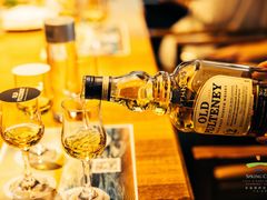 -昆明春城湖畔度假村