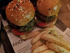 -翠贝卡&Mama Kelly Brunch Coffee(河西店)