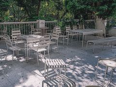 -ADO KAFE(大学城店)