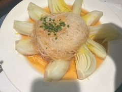 -刘姐啤酒鱼民族演艺餐厅(西街总店)