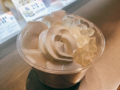 椰椰冻雪糕杯-喜茶(上海兴业太古汇店)