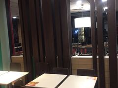 -麦当劳(常山服务区得来速店)