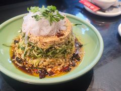 -五谷丰登农家院·地道胶东菜·海鲜烧烤(威海店)