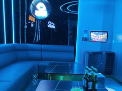 -唱吧麦颂KTV(东胜港悦广场店)