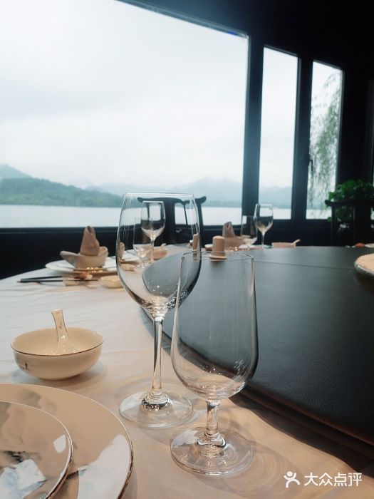 柳莺湖上·湖景餐厅·江南菜(西湖店)靠窗位图片