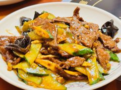 -聚首堂·特色小吃·肘子·炙子烤肉烤串(什刹海德胜门店)