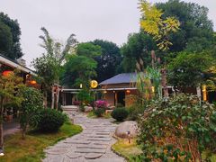 -湘力力小院·鱼汤泡饭(枫林路店)