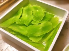 -巴渝瓦肆重庆鲜火锅(宝龙环湖店)