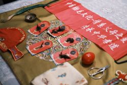 -天禧专业理胎发纪念品乐园·婴儿宝宝理发剃胎毛胎头胎毛笔定制店