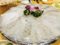 -官塘陈记鱼生·潮汕砂锅粥·牛肉火锅(潮枫路总店)