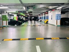 -龙湖北城天街-停车场