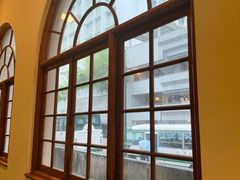 -香港大学