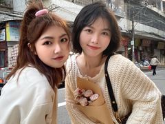 -溪岸路花鸟市场