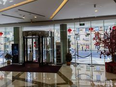 -上海虹桥君丽假日酒店(娄山关路地铁站店)