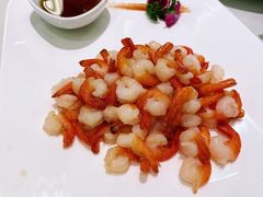 手剥河虾仁-蝶园·装修中(BFC外滩金融中心店)