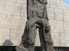 -侵华日军南京大屠杀遇难同胞纪念馆