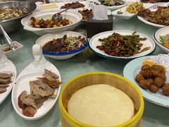 -大鸭梨烤鸭店(金顶街店)