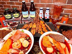 -万记麻辣烫国展总店