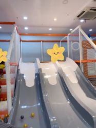 -爱婴室(上海浦建路店)