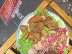 -亮欢寨酸汤鱼(沙冲路店)