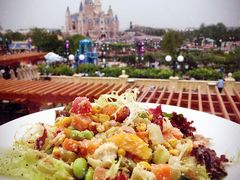 -WOLFGANG PUCK KITCHEN & BAR(迪士尼小镇店)