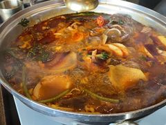 辛牛骨火锅-KCOOKING概念韩餐(世茂52+店)