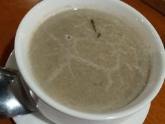 奶油蘑菇汤mushroomS-布拉格餐厅· 中欧捷克菜(全国首店)