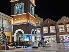 -王府井奥莱临潼小镇(临潼店)