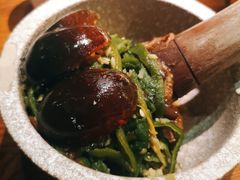 皮蛋辣椒擂茄子-炊烟小炒黄牛肉(东庆街店)