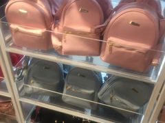 -名创优品(天津市河东万达广场店)
