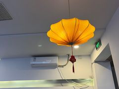 -毛辣果·贵州红酸汤牛肉火锅(西单店)