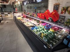 -blt精品超市(高德置地冬广场店)